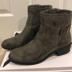 Anne Klein Sport Taupe Booties size 8
